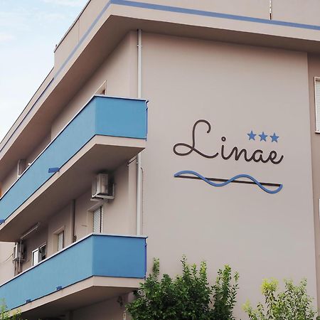 B&B Linae - Residence Alba Adriatica Eksteriør billede