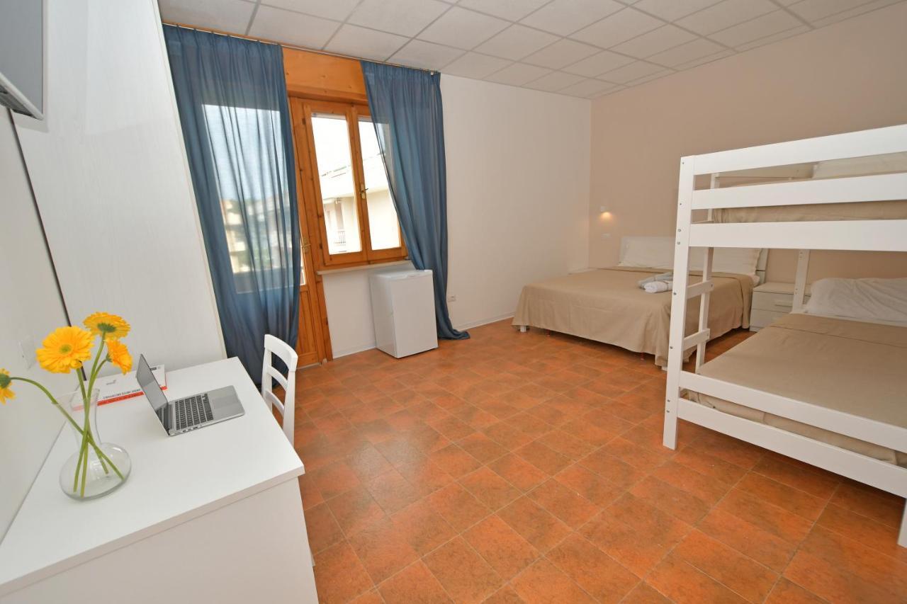 B&B Linae - Residence Alba Adriatica Eksteriør billede