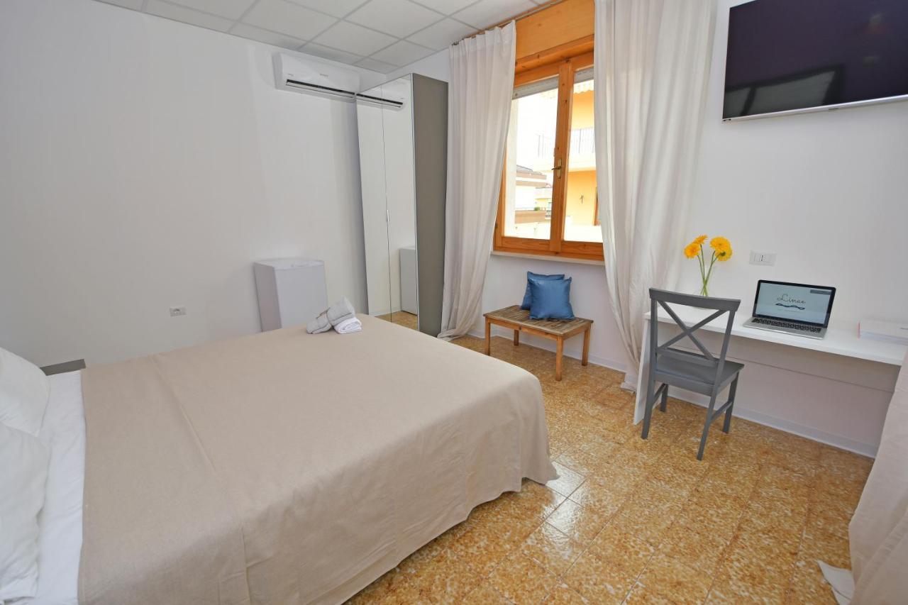 B&B Linae - Residence Alba Adriatica Eksteriør billede
